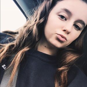 Meet your Posher, Ciara